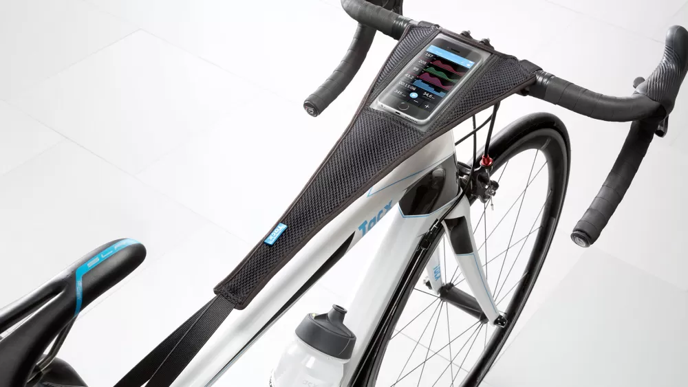 Tacx Hometrainer*Garmin Svedsæt (inkl. Håndklæde Og Smartphone-svedcover)